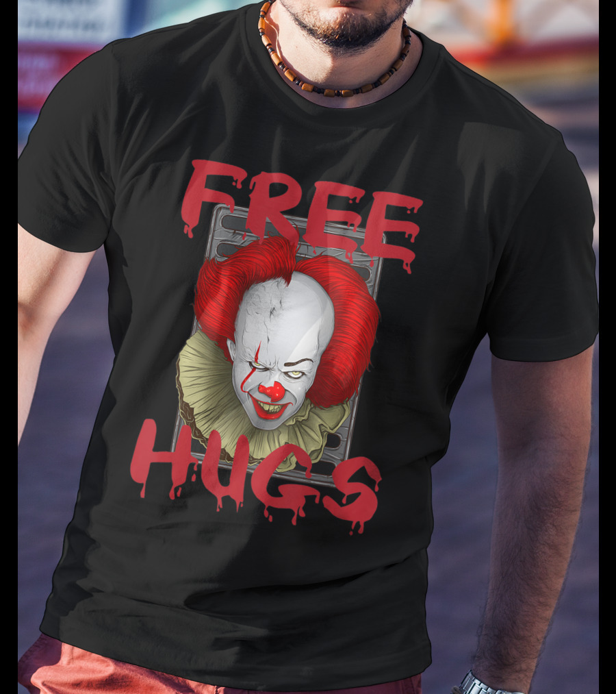 Free Hugs Halloween Evil Killer Scary Clown T-Shirt