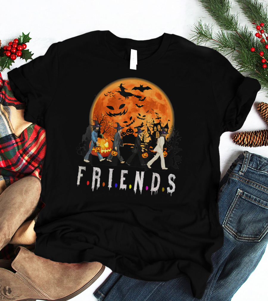 FRIENDS Funnycharacters Halloween Moon Trick Or Treat T-Shirt