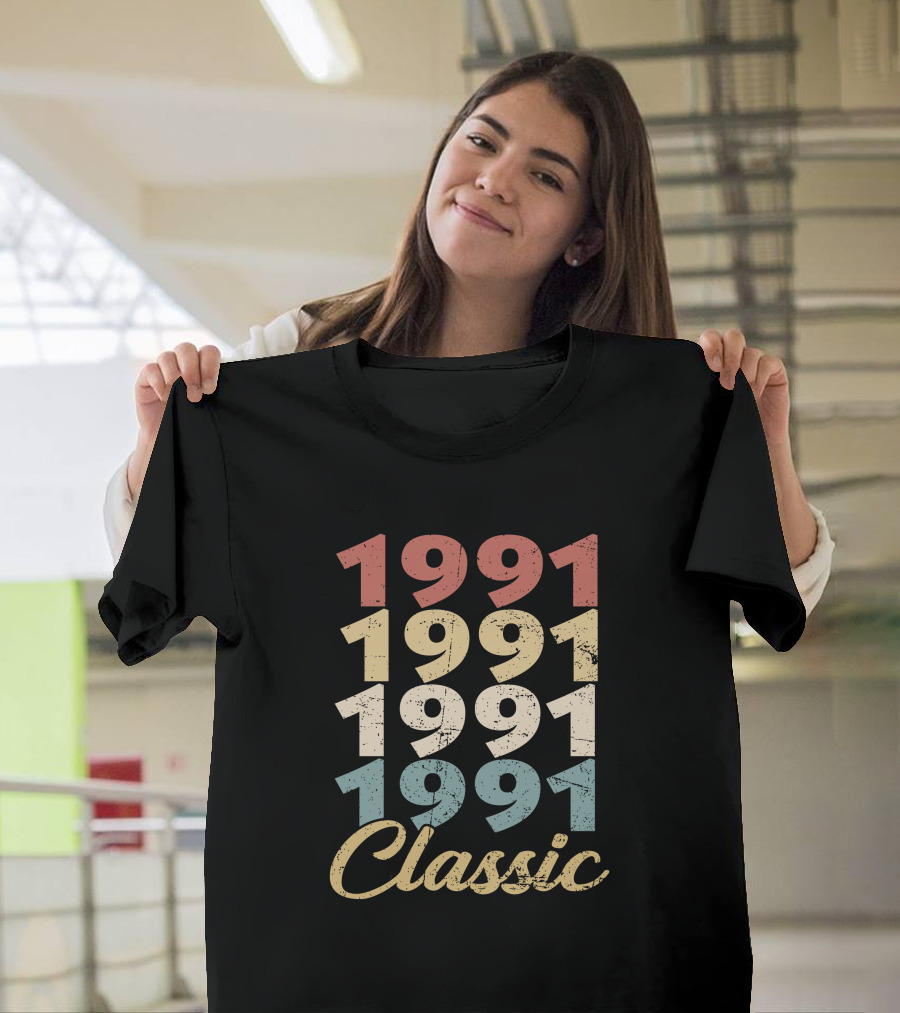 1991 Classic Vintage T-Shirt