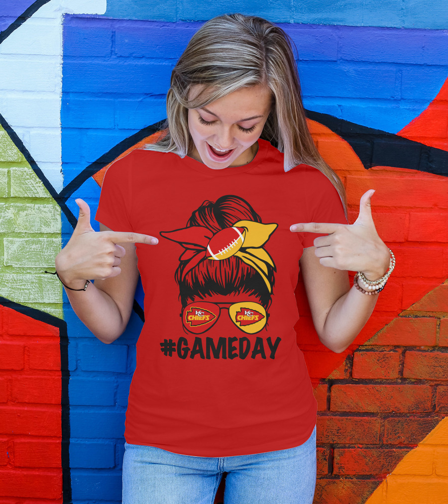 Kansas City Chiefs Game Day Eyewear And Headscarf Style Football Fan Accessory T-Shirt