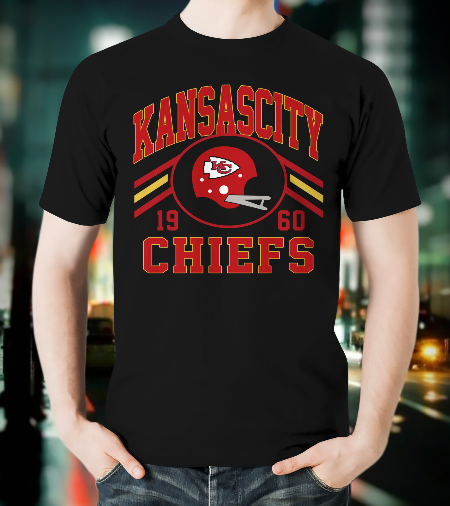 Kansas City Chiefs 1960 Helmet Retro T-Shirt
