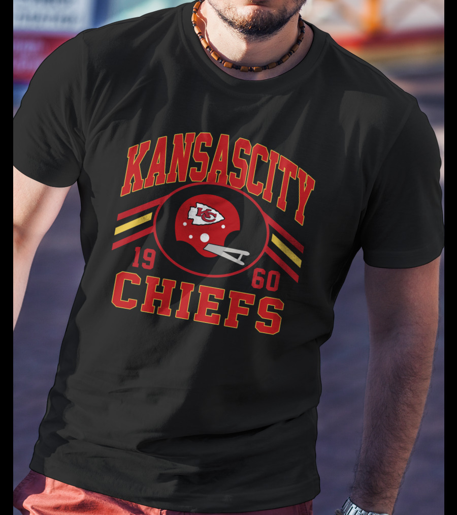 Kansas City Chiefs 1960 Helmet Retro T-Shirt