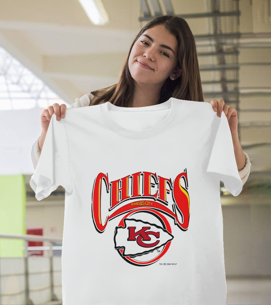 Kansas City Chiefs Logo Red Yellow Design 1996 NFLP T-Shirt