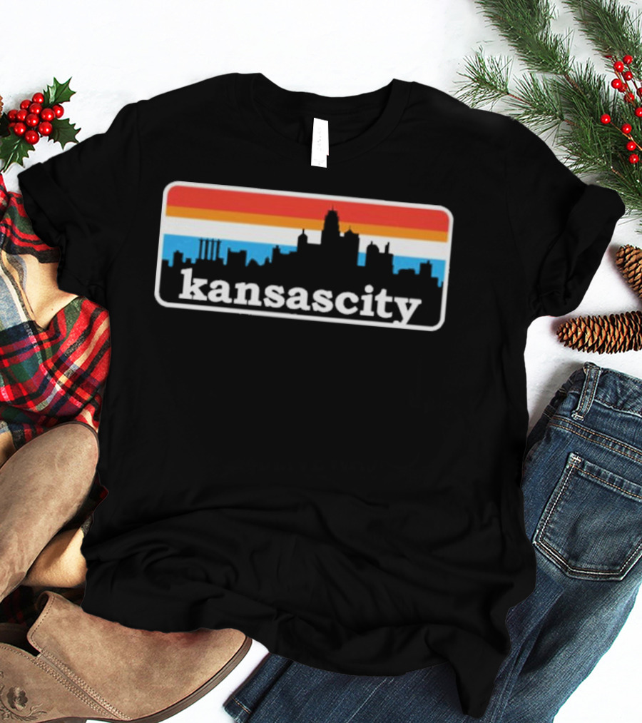 Kansas City Skyline Retro Colors T-Shirt