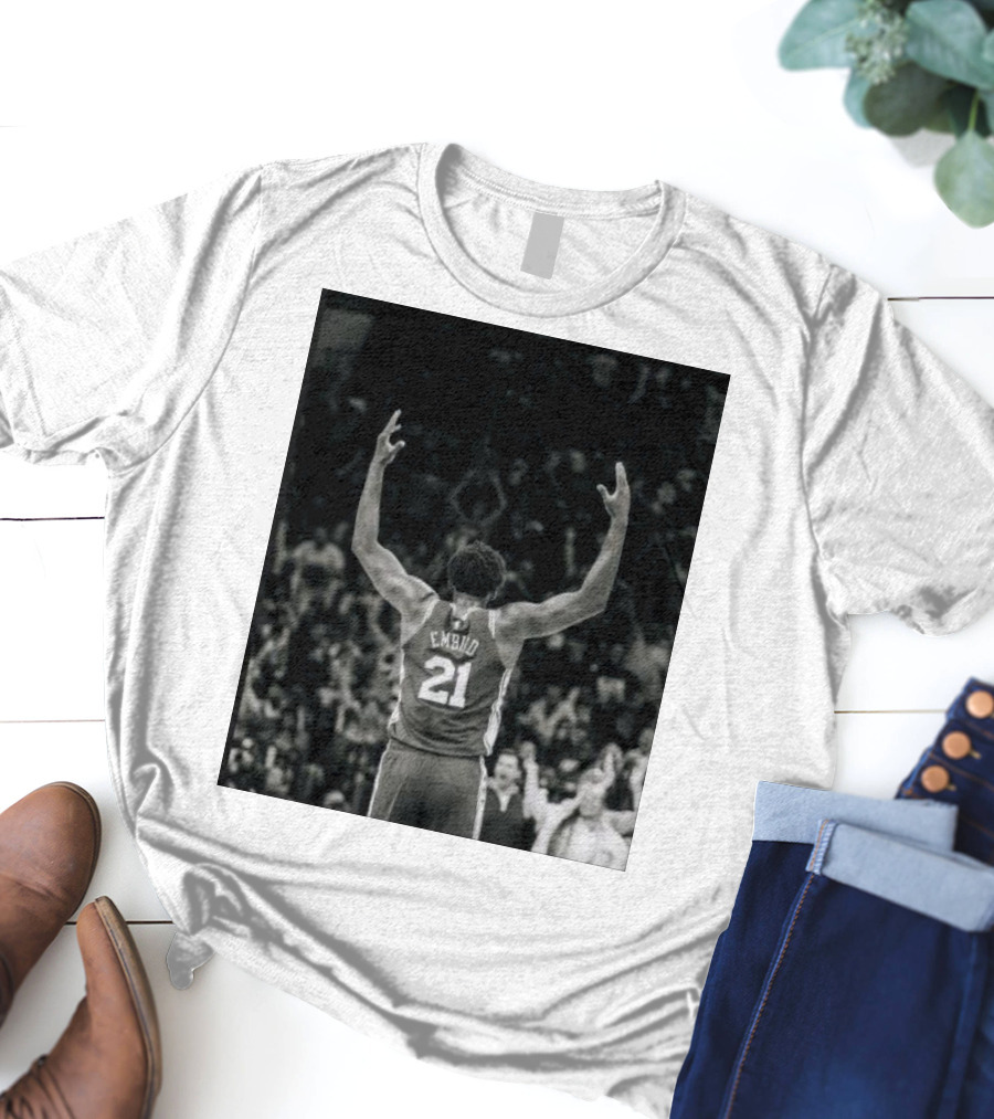 Joel Troel Embiid 21 Basketball Celebration Back View T-Shirt