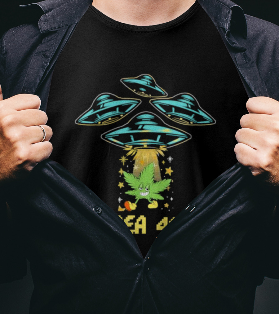 Area 420 UFO Weed Leaf Extraterrestrial Vibe T-Shirt