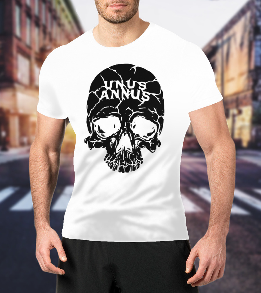 Unus Annus Skull Black Crack T-Shirt
