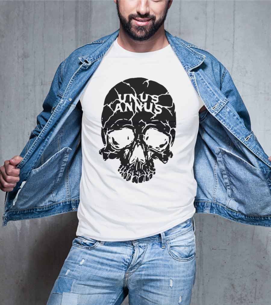 Unus Annus Skull Black Crack T-Shirt