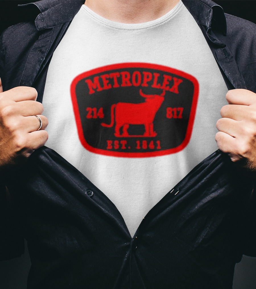 Metroplex 214 817 Est 1841 Longhorn Patch T-Shirt