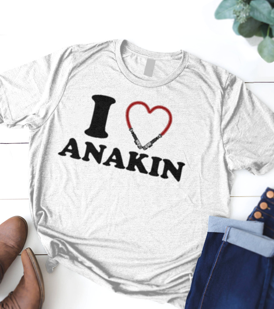 Hoesforclothes I Heart Anakin Lightsaber Love T-Shirt
