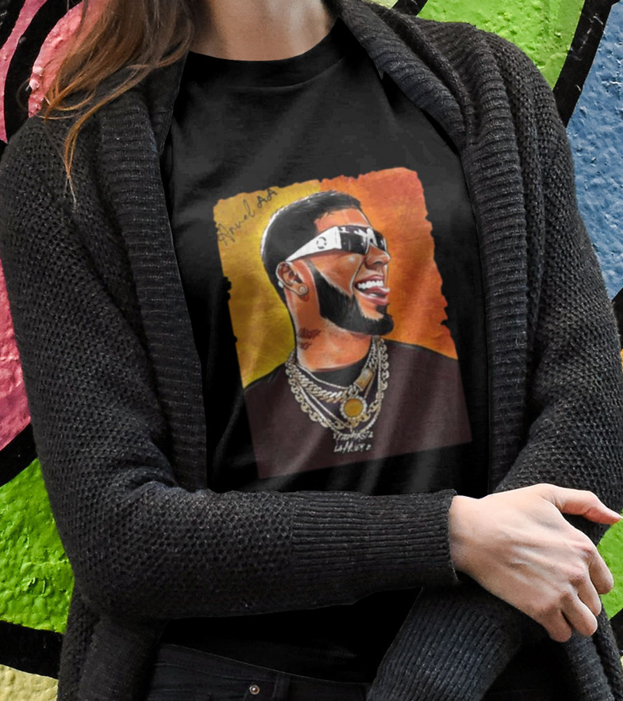 Anuel AA Vibrant Portrait With Signature And Chains T-Shirt