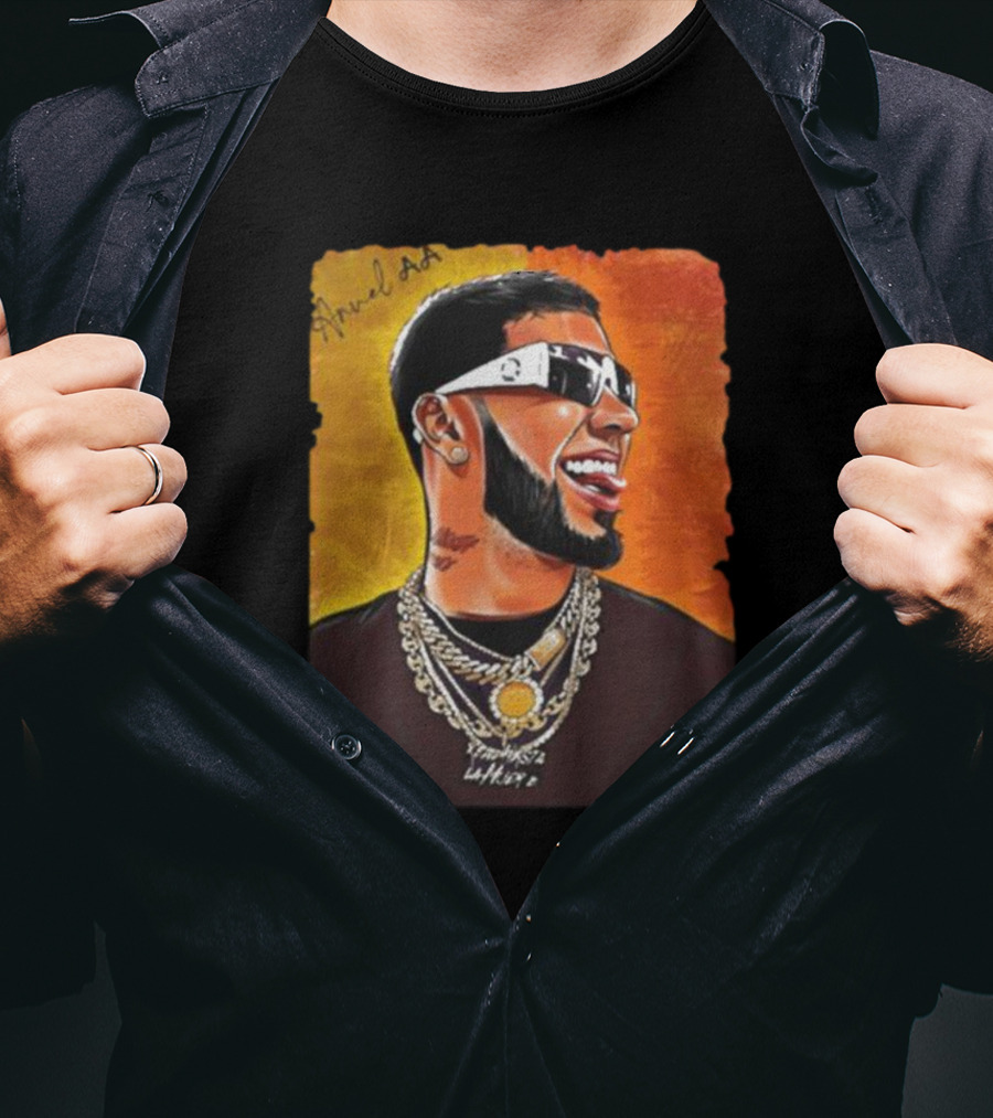 Anuel AA Vibrant Portrait With Signature And Chains T-Shirt