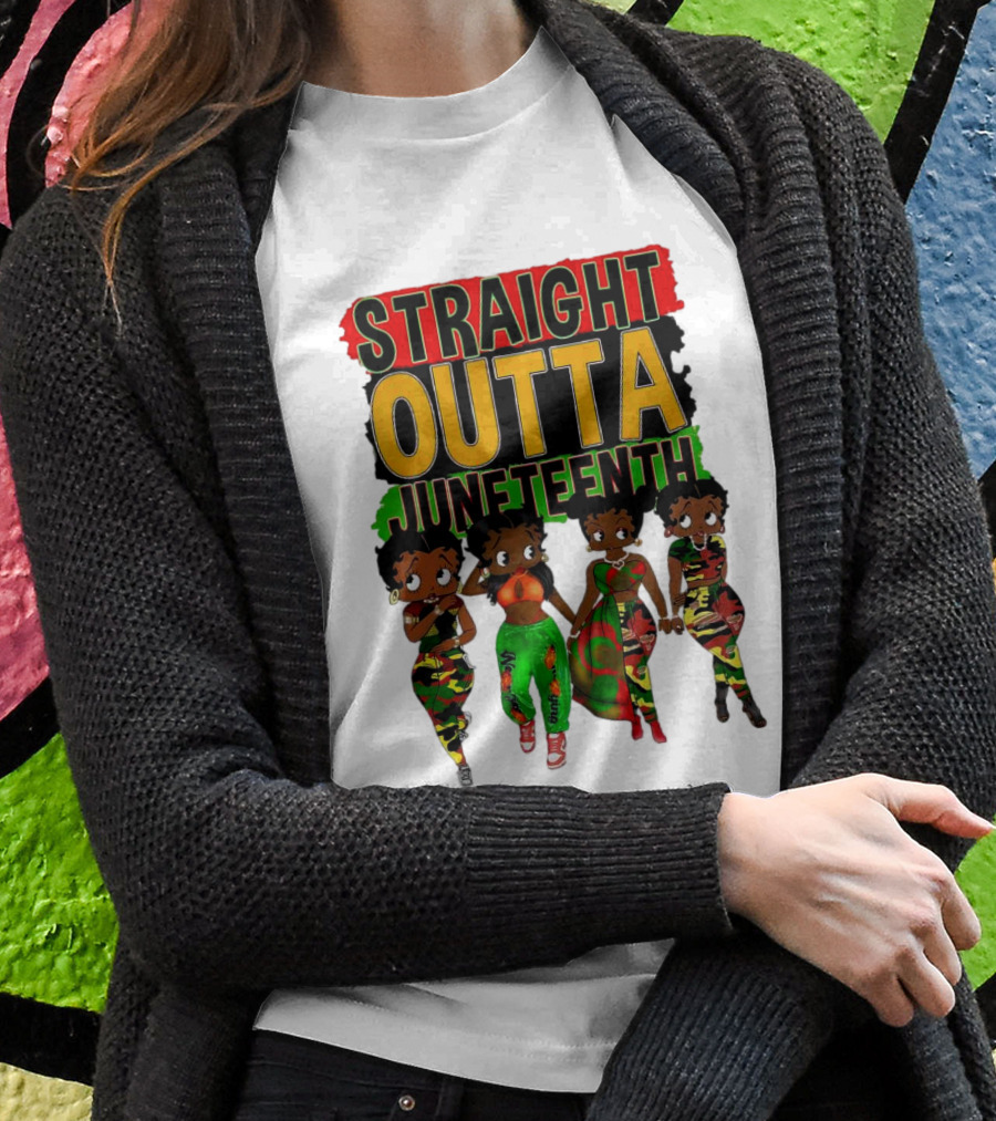 Straight Outta Juneteenth Black Women Celebration Fashion T-Shirt