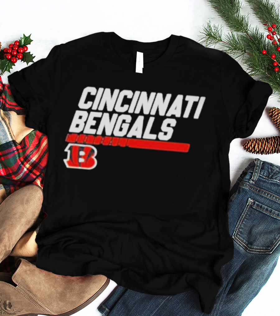 CINCINNATI BENGALS MODEST 13 T-Shirt