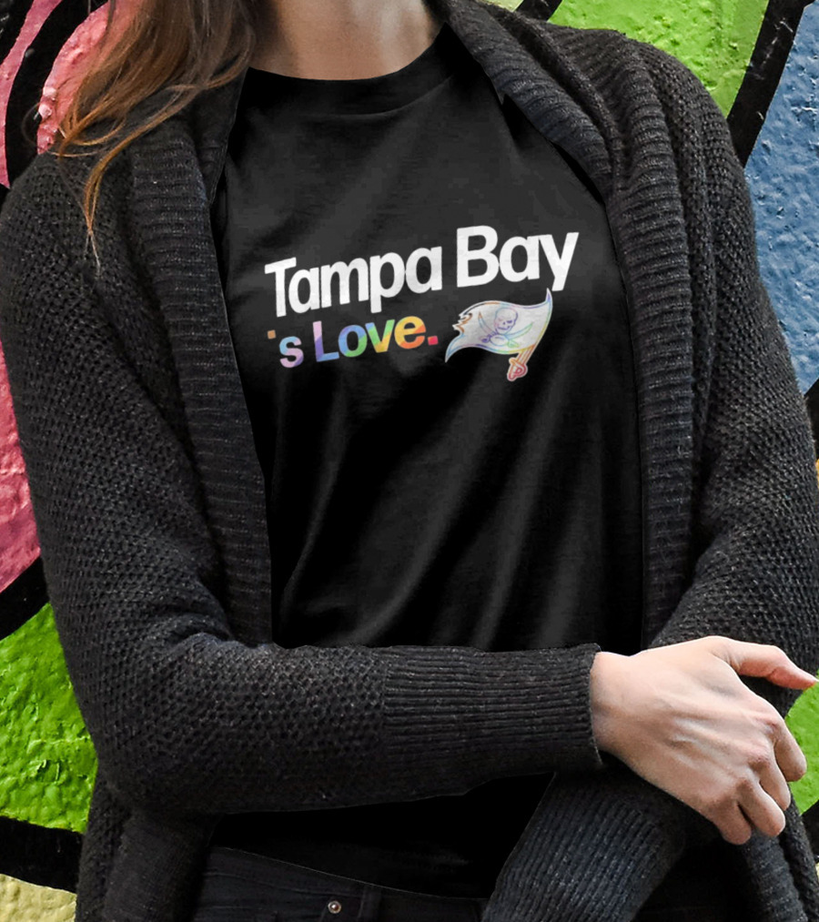 Tampa Bay 's Love Pride With Team Flag T-Shirt