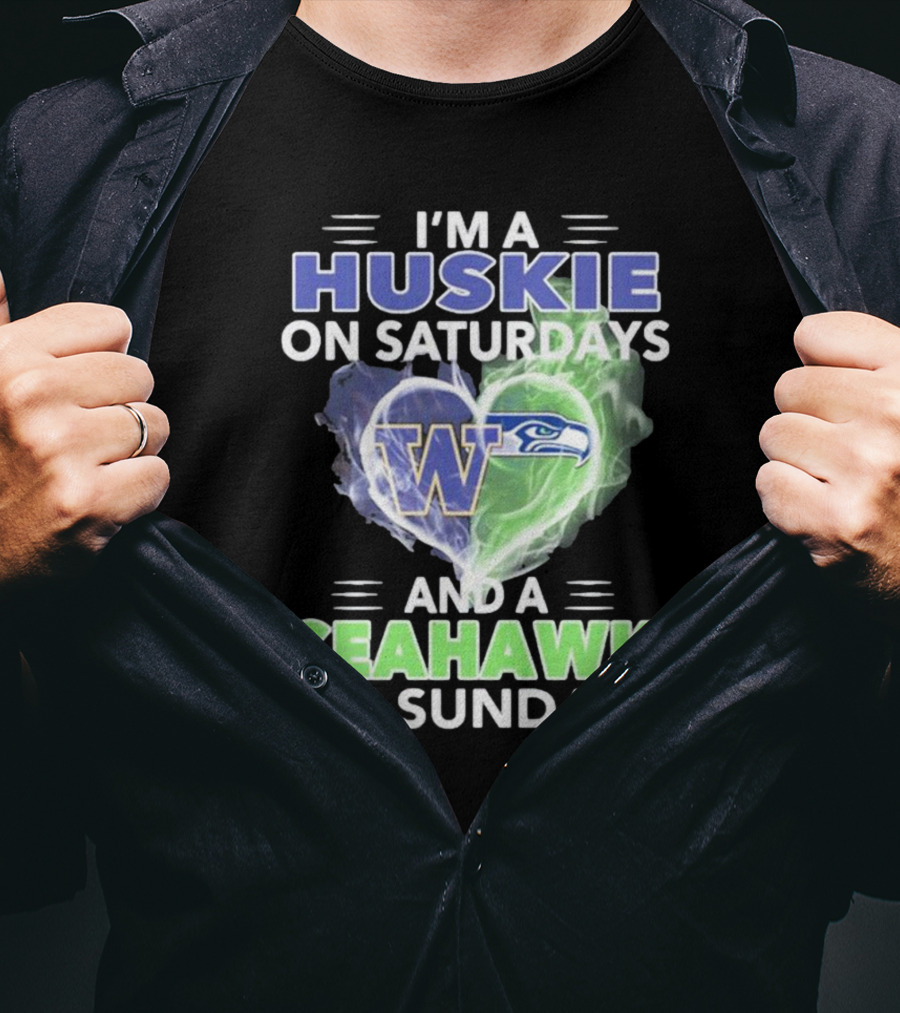 I’m A Huskie On Saturdays And A Seahawk On Sundays UW W Logo Seattle T-Shirt