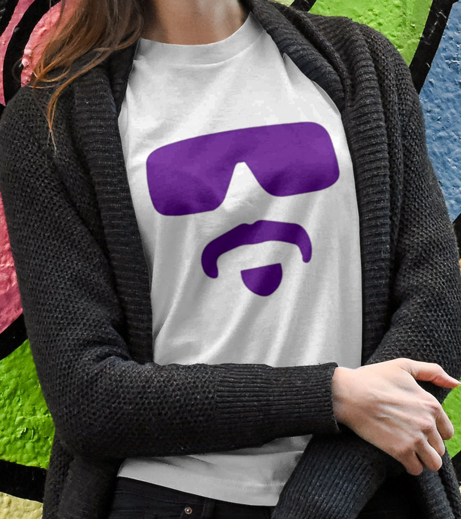 Gavin Guidry Wears Hayden Travinski Purple Sunglasses And Beard T-Shirt