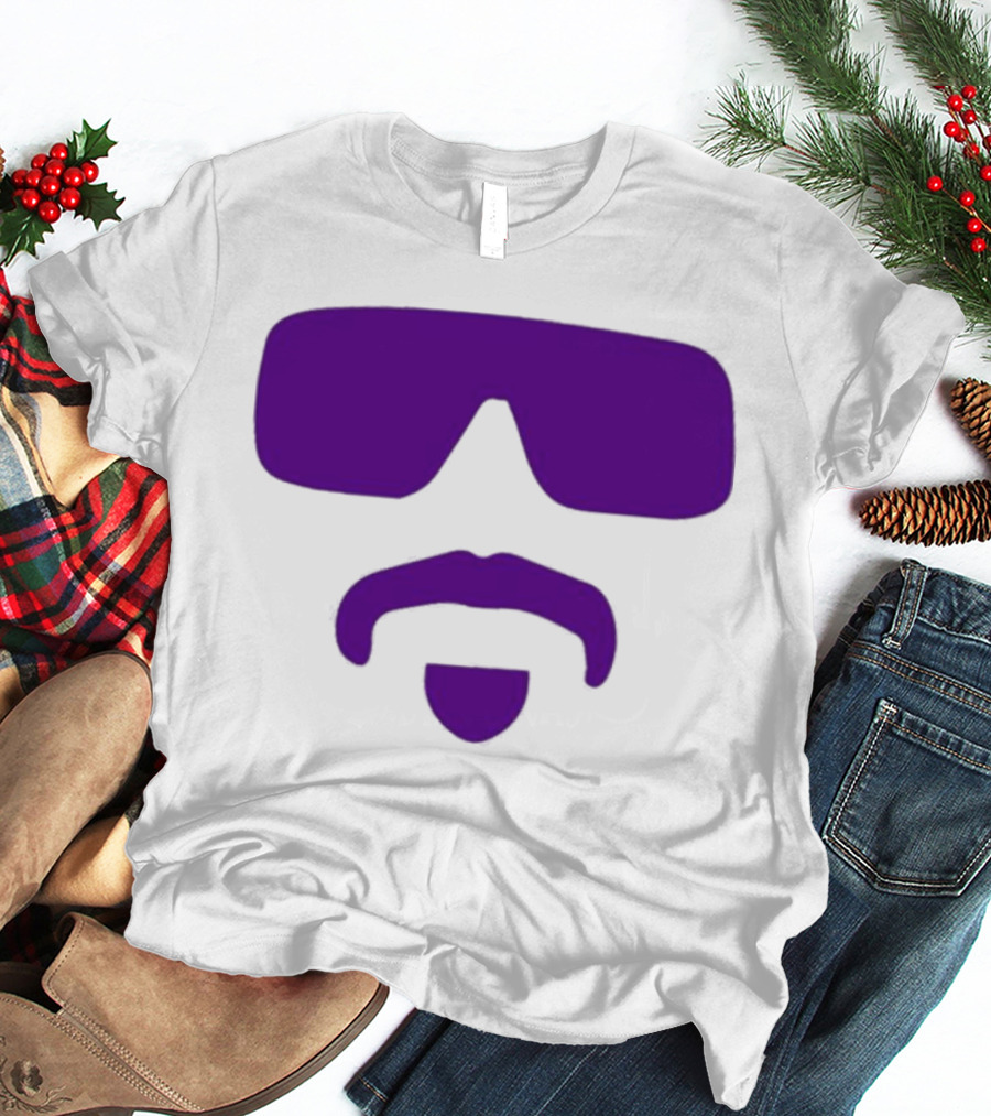 Gavin Guidry Wears Hayden Travinski Purple Sunglasses And Beard T-Shirt