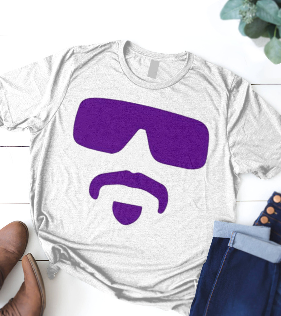 Gavin Guidry Wears Hayden Travinski Purple Sunglasses And Beard T-Shirt