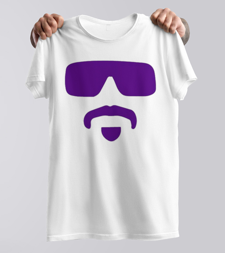 Gavin Guidry Wears Hayden Travinski Purple Sunglasses And Beard T-Shirt