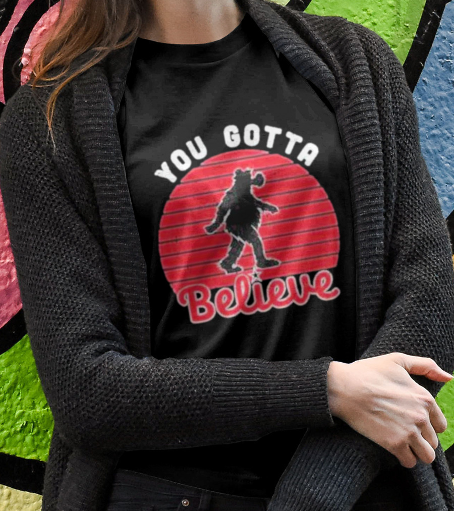 You Gotta Believe Vintage Retro Philly Bear T-Shirt