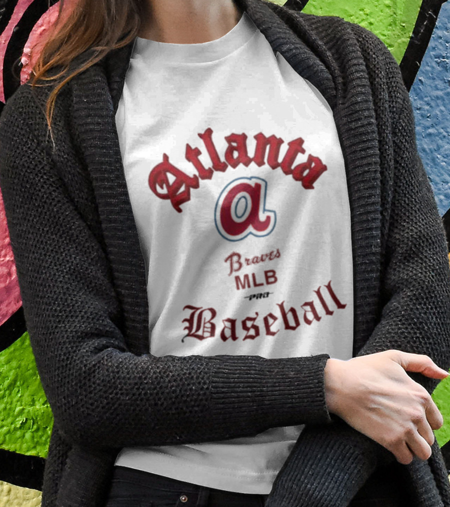 Atlanta Braves MLB Baseball Pro Standard Cream Cooperstown Old English T-Shirt