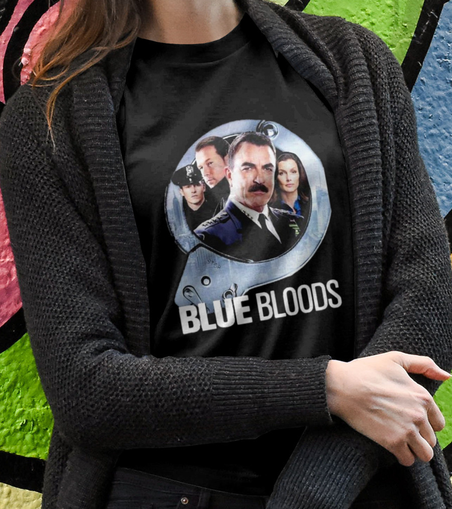 Blue Bloods Reagan Family Tom Selleck Donnie Wahlberg Cop Movie Fan T-Shirt