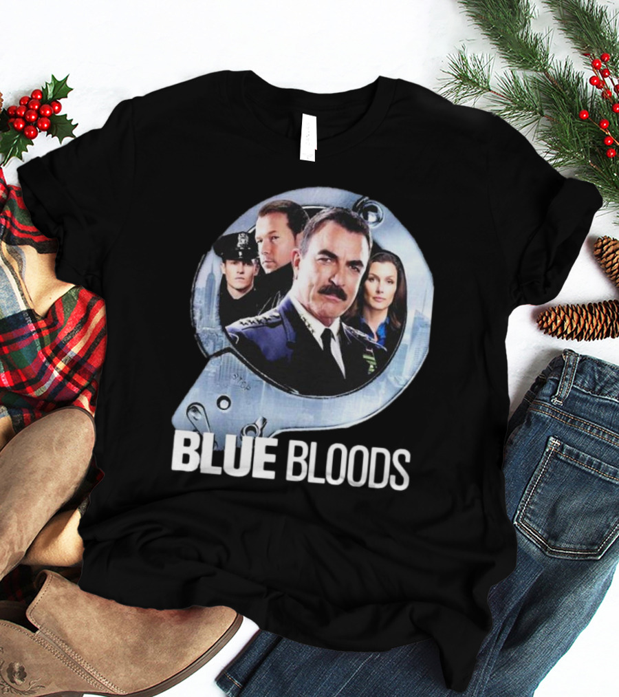 Blue Bloods Reagan Family Tom Selleck Donnie Wahlberg Cop Movie Fan T-Shirt