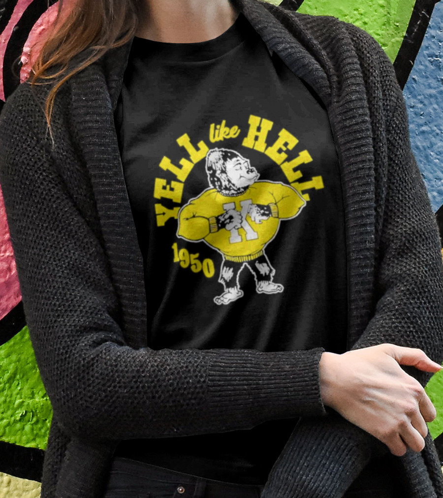 Gus The Gorilla Yell Like Hell Pittsburg State University 1950 Mascot T-Shirt