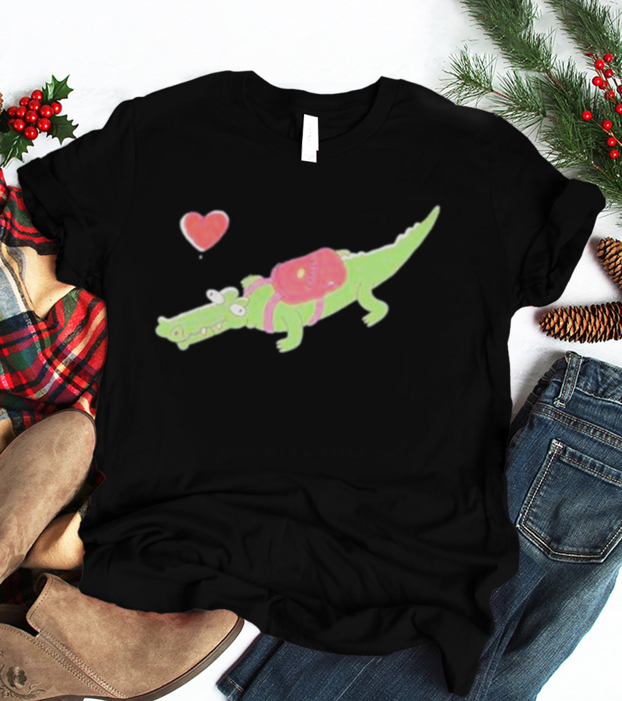 Carter Kench Merch The Carter Crocodile With Heart And Backpack T-Shirt