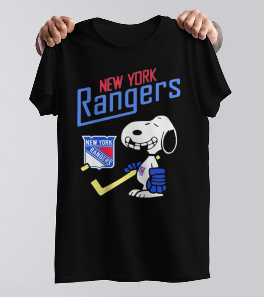 New York Rangers Snoopy Hockey Player T-Shirt