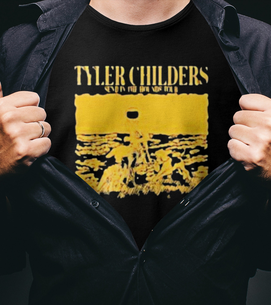 TYLER CHILDERS SEND IN THE HOUNDS TOUR T-Shirt