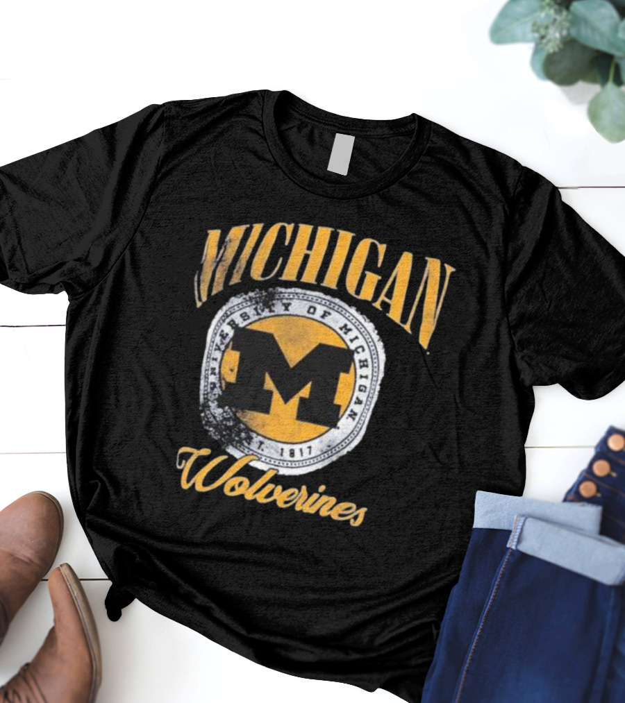 Michigan Wolverines University Of Michigan M Established 1817 Vintage Pressbox Women’s Oversized Falkland T-Shirt