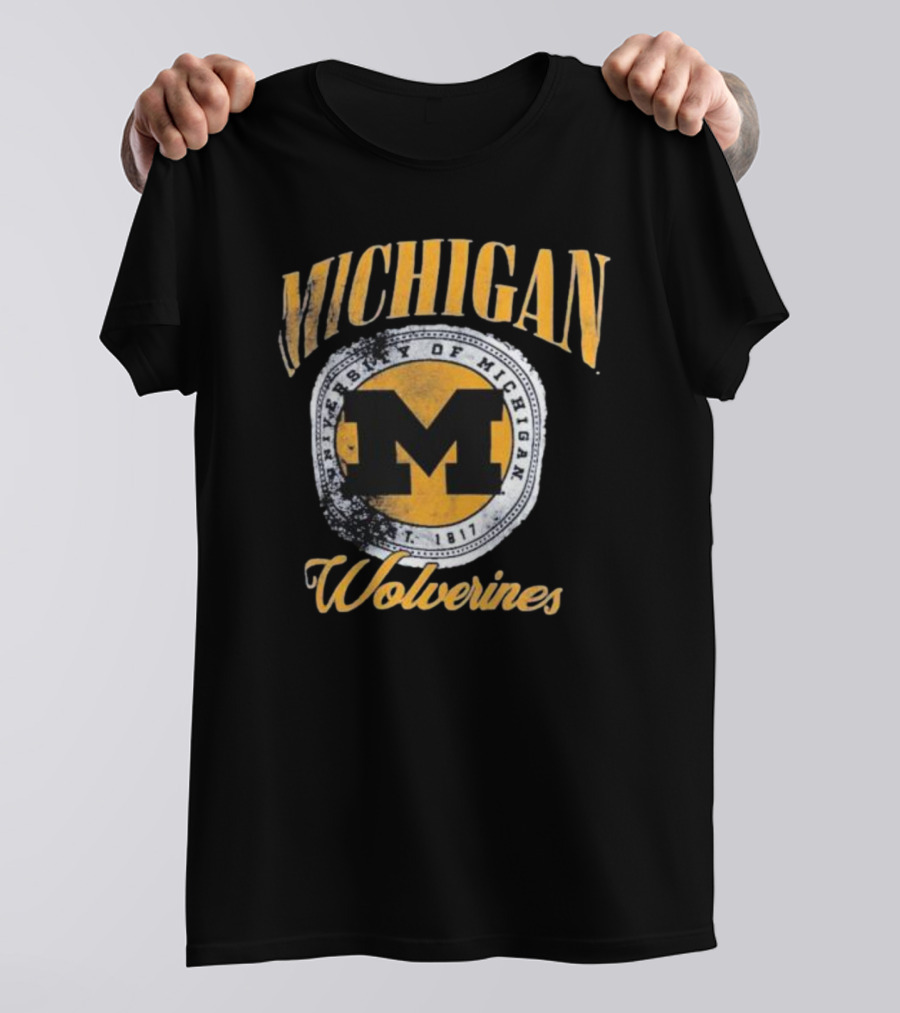 Michigan Wolverines University Of Michigan M Established 1817 Vintage Pressbox Women’s Oversized Falkland T-Shirt
