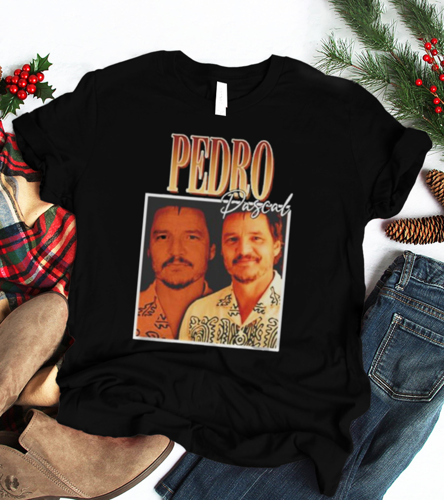Pedro Pascal Retro 90s Style Vintage Portraits T-Shirt