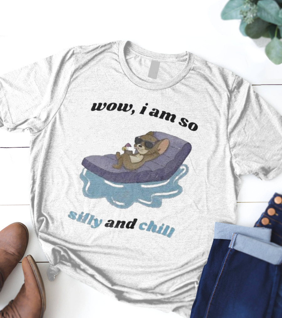 Wow I Am So Silly And Chill Relaxing Sunglasses Pool Float Mouse T-Shirt