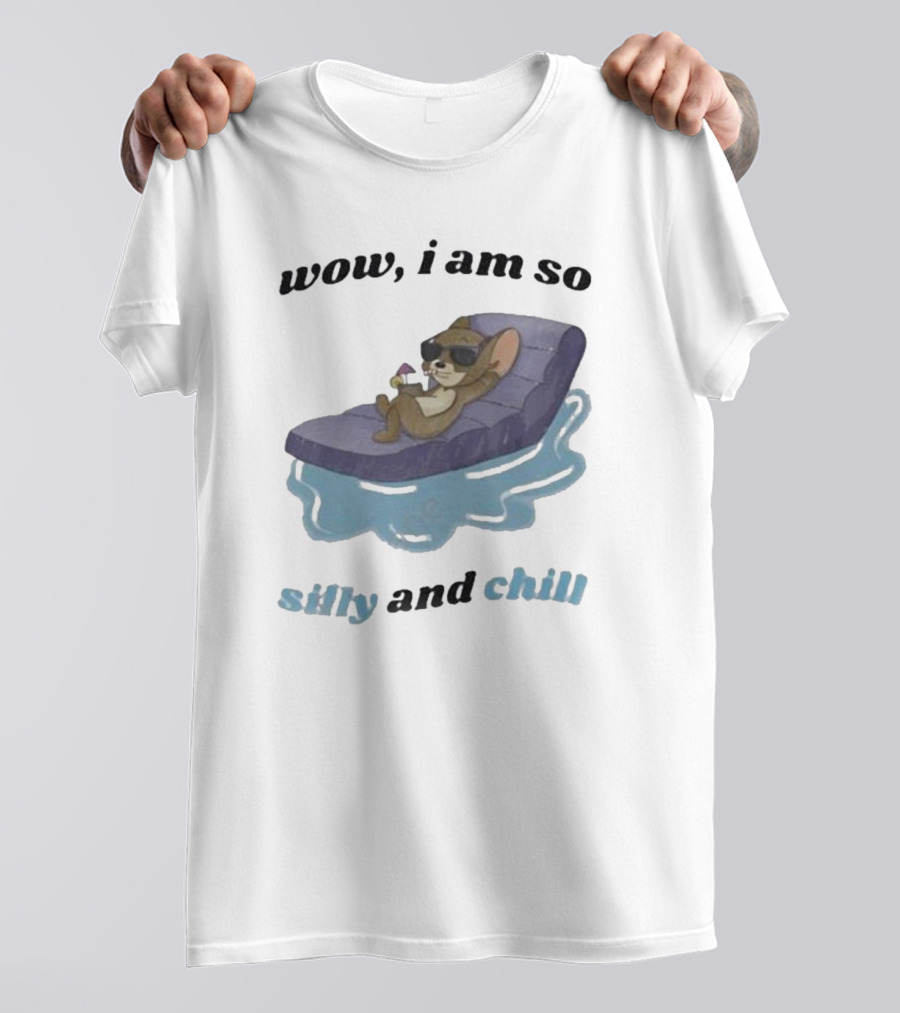 Wow I Am So Silly And Chill Relaxing Sunglasses Pool Float Mouse T-Shirt
