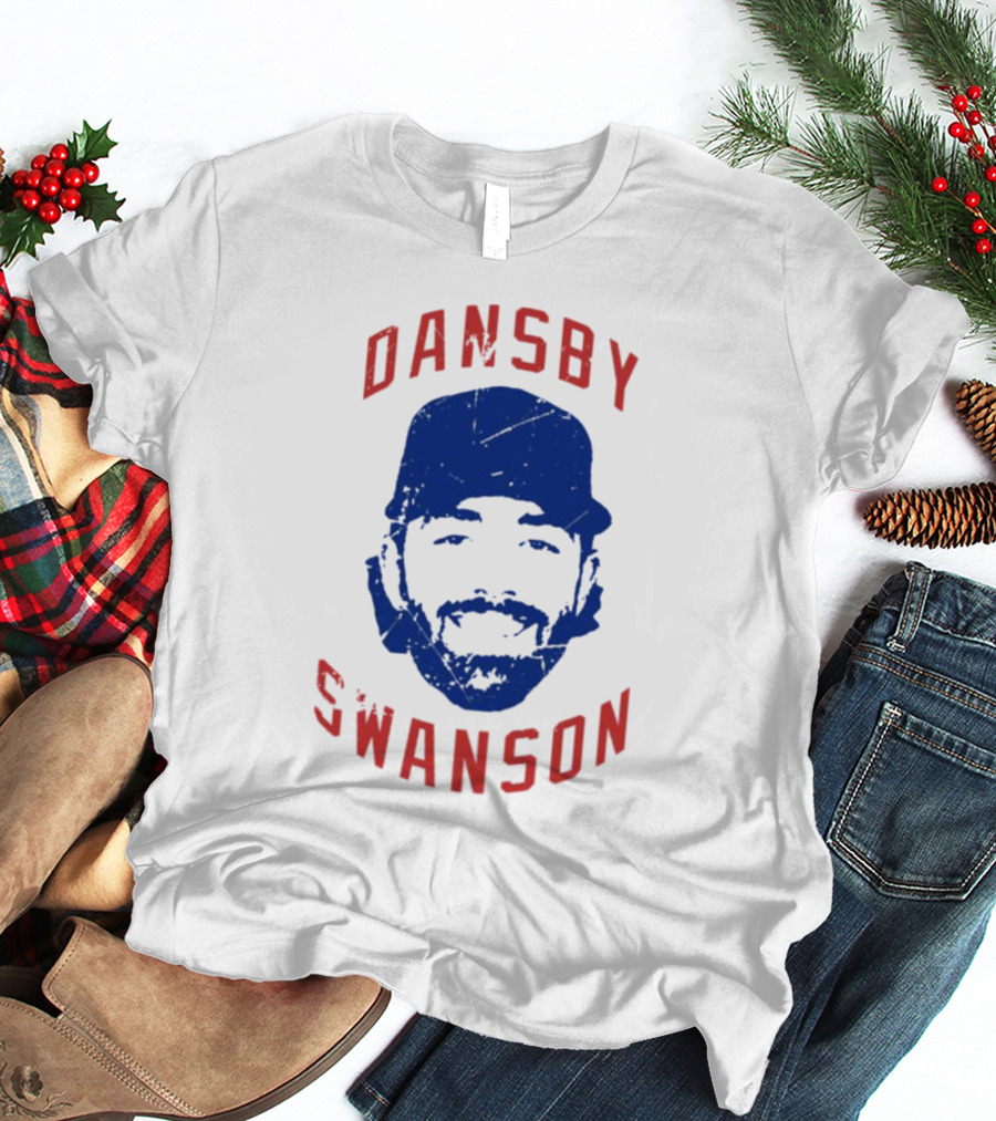 Dansby Swanson Chicago Baseball Portrait Fan T-Shirt