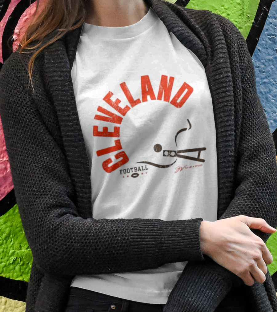 Cleveland Football Helmet Bold Type T-Shirt