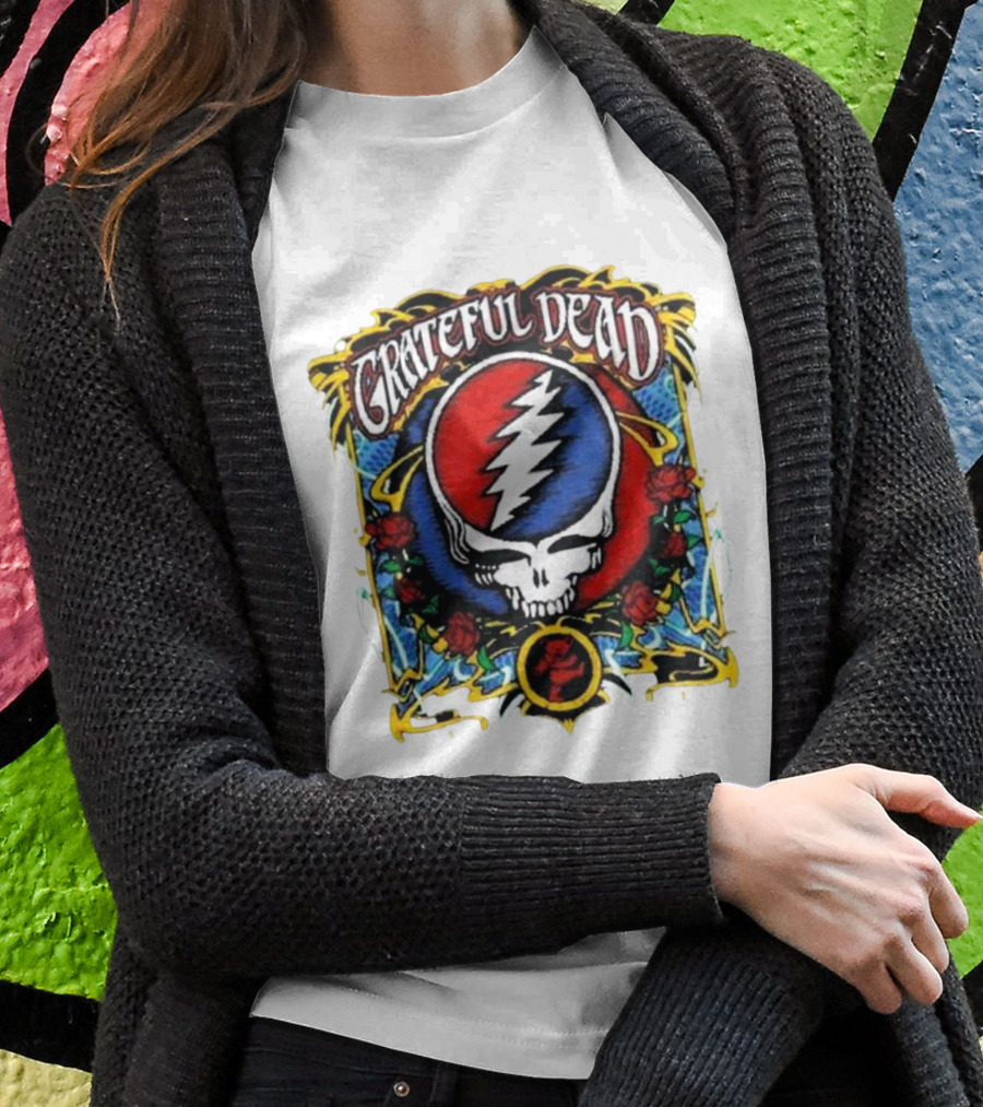 Grateful Dead Steal Your Face Skull With Roses And Lightning Bolt T-Shirt