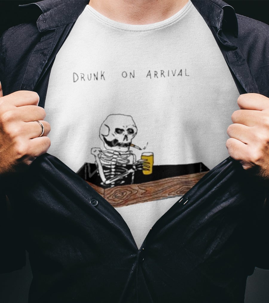 Matt Gray Drunk On Arrival Skeleton In Coffin Holding Drink T-Shirt
