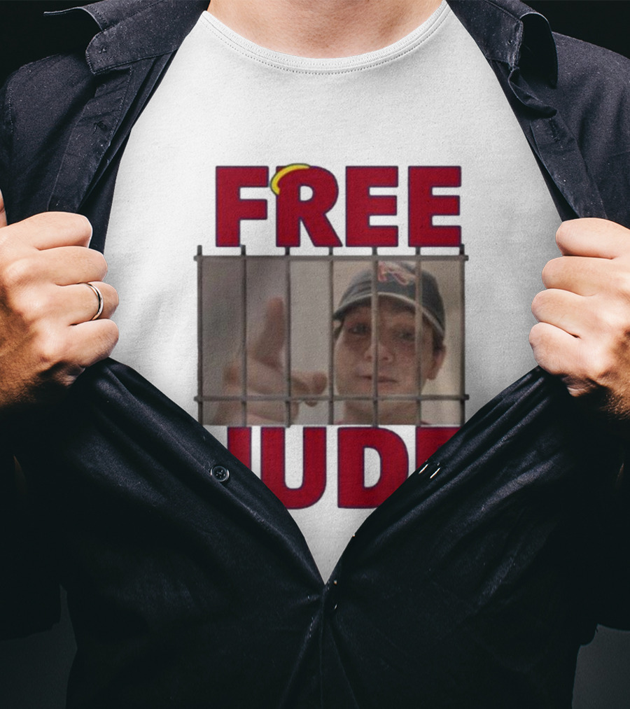 Gohalos Free Jude New Prison Bars Hat Pointing T-Shirt