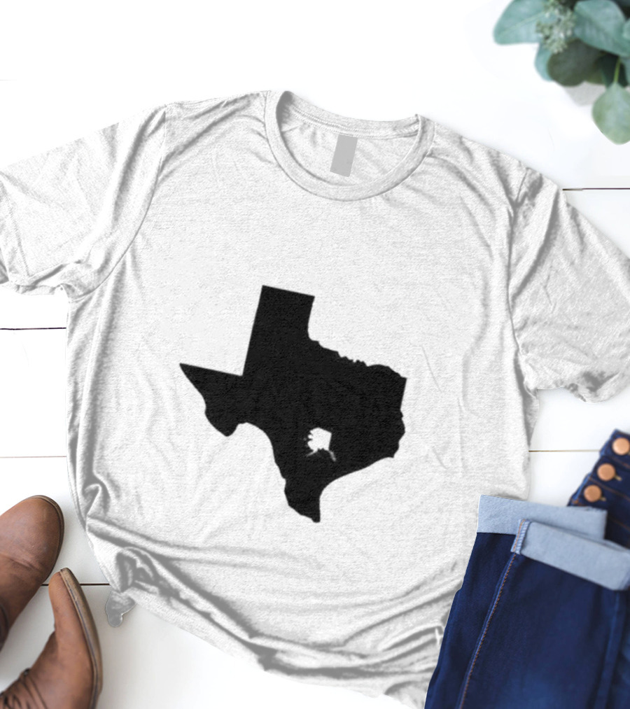 Many People Don’t Realize How Small Alaska Really Is When The Image Is Not To Scale Texas Silhouette Comparison T-Shirt