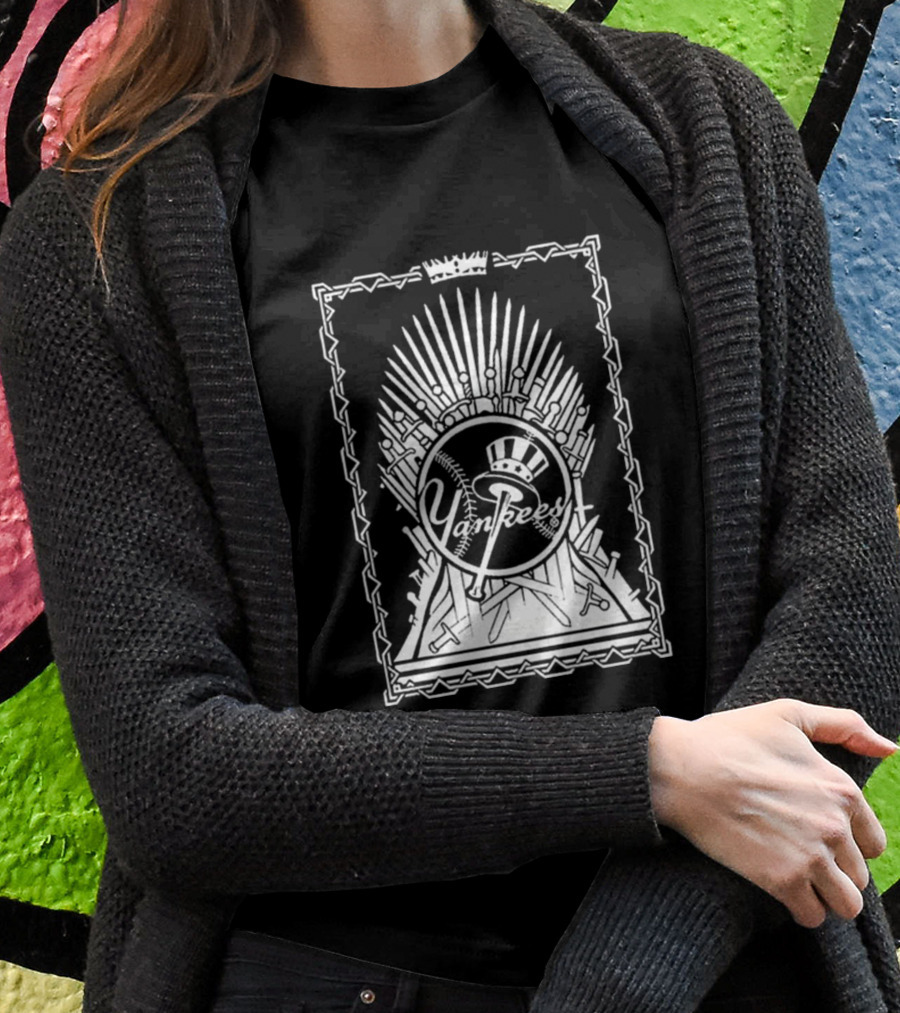 New York Yankees Game Of Thrones Yankees Iron Throne T-Shirt