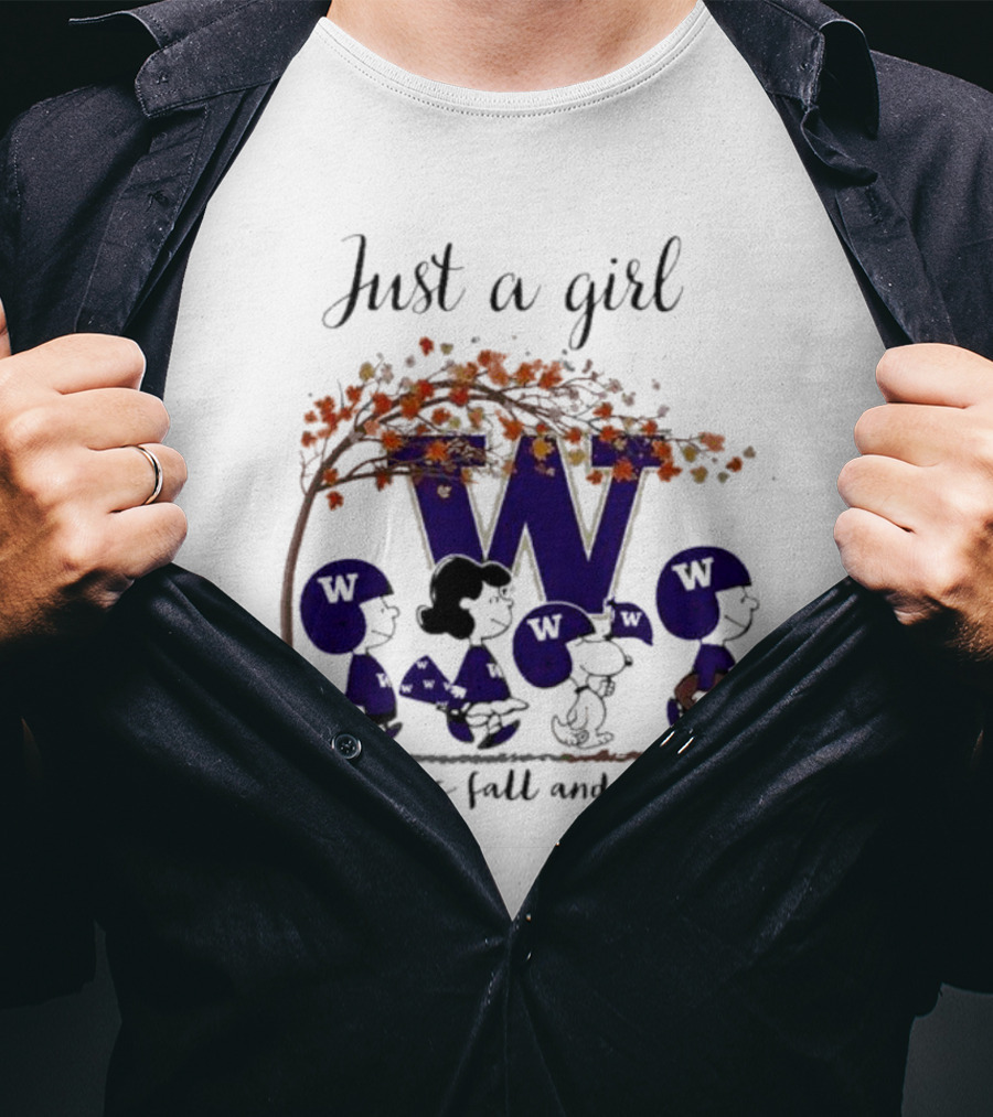 Just A Girl Who Loves Fall And Huskies Peanuts Football T-Shirt