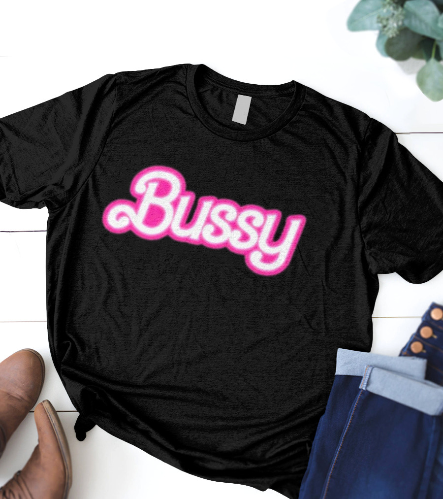 Bussy Barbie New Retro Pink T-Shirt