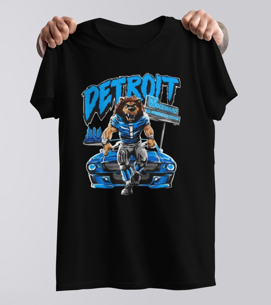 Detroit Woodward All American Road Lion Football Car T-Shirt