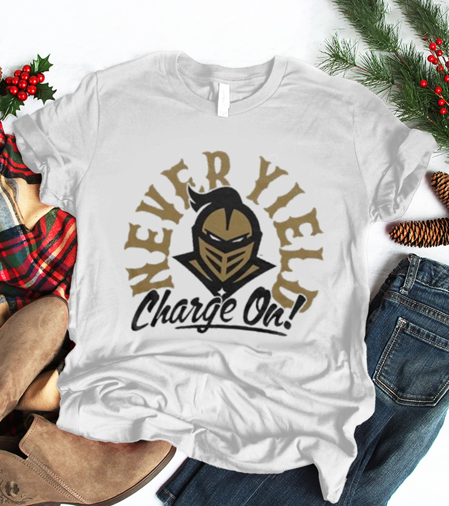Never Yield UCF Knights Charge On T-Shirt