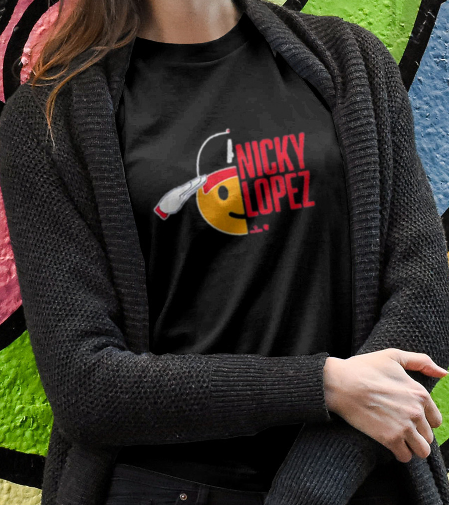 Nicky Lopez Salute Icon Atlanta Braves T-Shirt