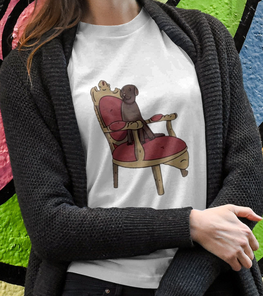 Poorly Drawn Arsenal Dog On Ornate Chair T-Shirt